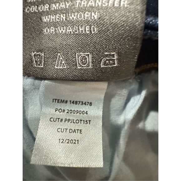 Torrid super soft Jegging Skinny High-Rise dark wash Jean sz 14T - Picture 7 of 7